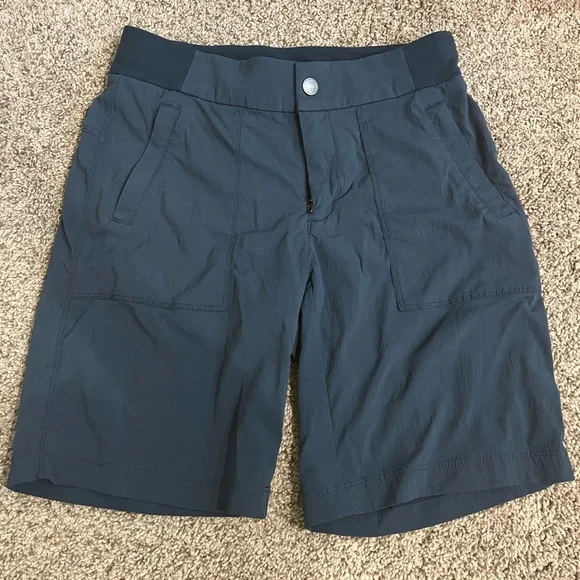 EUC Athleta Trekkie 2.0 Bermuda Shorts, Navy Bluee, Size 0 - Picture 1 of 7